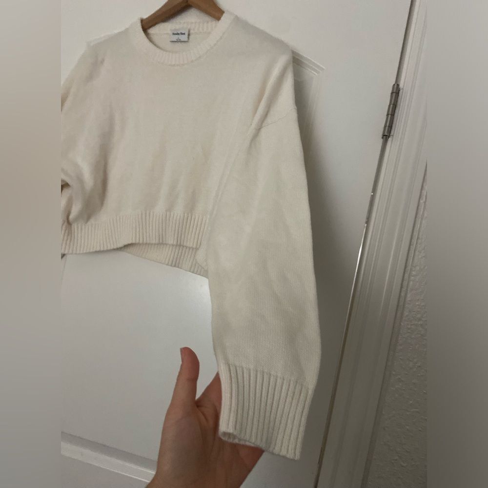 Aritzia Sunday Best Peggy Cropped Knitted White Sweater Sz S cotton cashmere - Picture 10 of 16
